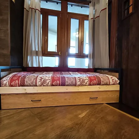 Cuckoo Apartment
